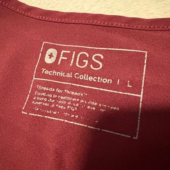 FIGS Women Scrub Set Casma Top LARGE Yola Pants MEDIUM Burgundy Maroon - Picture 3 of 9